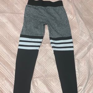 BombShell Sports Wear Leggings
